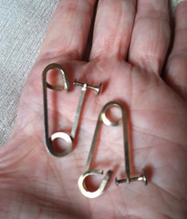 Vintage 40s-50s Punk Rock Safety Pin Screw Back Gold Tone Earrings