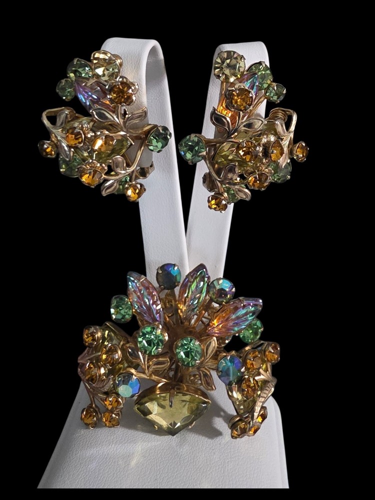 Vintage Judy Lee Goldtone Rhinstone & Clip Earrings Uranium Stones