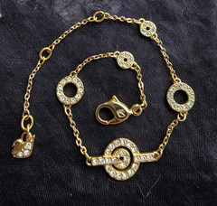 Vintage Bracelet Swan Signed Swarovski Crystals Geometric Chain Gold Tone 7.5″ L