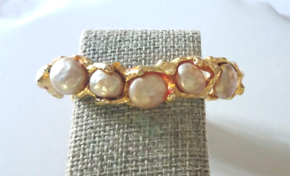 Vintage LES BERNARD INC Rare Clamper Bracelet Faux Baroque Pearl Gold Tone