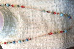 Vtg Beautiful Multi-Colored Bead Necklace & Rust Colored Clip Earrings