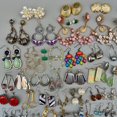 Vintage Modern Earrings Lot Pierced Glass Lucite Flower Dangle Drop 100+ Pairs