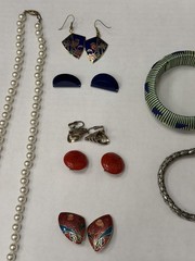 Vintage Costume Jewelry Lot Faux Pearls Enamel Earrings Bracelets Necklace (8p)