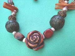 Vintage Lucite ROSE, AMBER STONE, Pink Cat’s Eye Beaded Necklace W/ Ribbon Tie