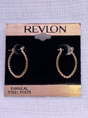 Revlon NOS Gold Tone Twisted Oval Hoop Earrings Surgical Steel Posts 1998