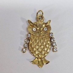 VINTAGE Gold-Tone Rhinestone Articulated Owl Bird Pendant Charm