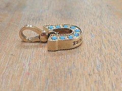 Vintage Y2K JUICY COUTURE 2004 Lucky Horseshoe Gold/Turquoise/Crystal Charm
