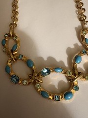 FAB! VINTAGE GRAZIANO GOLD TONE COLLAR NECKLACE WITH RHINESTONES & CABOCHONS