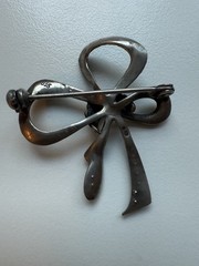 Vintage Sterling Marcasite Bow Pin (3068)