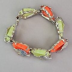 Vintage Leaf Bracelet Bright Orange Yellow Gold Tone Linked 6.5 in