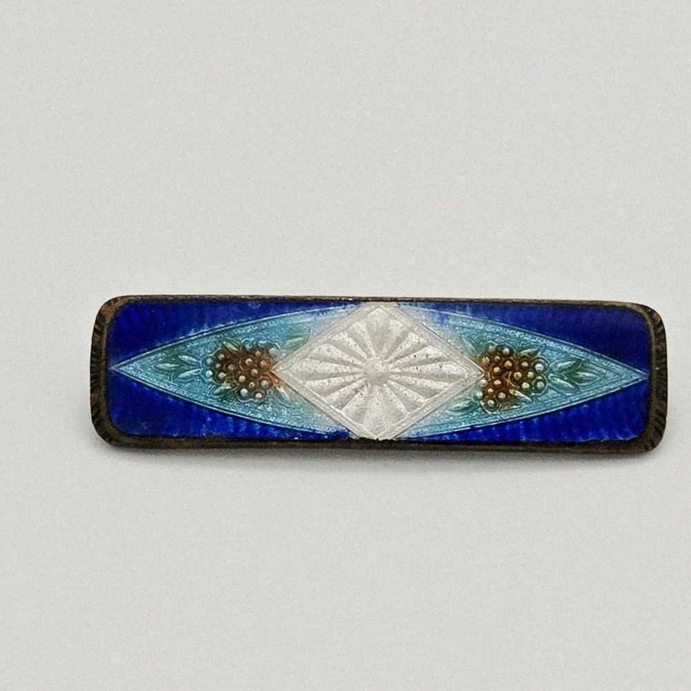 Sweet Vintage Blue & Pearly White Guilloche Enamel Bar Brooch Art Deco 1920s