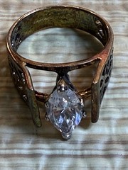 14k GE gold ring vintage( Gold Electroplated ) Unknown Stone Beauty