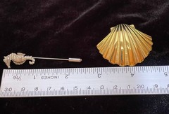 Nautical Brooch Lot Scallop Shell Whale Seahorse Stick Pin Sea Theme 4pc Vintage