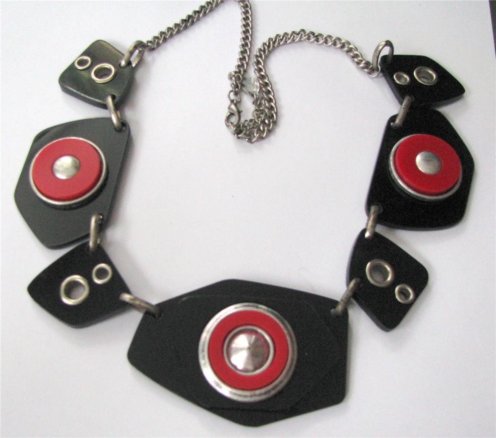 Vintage Bijoux Terner Red Black Lucite Panel Link Collar Necklace Modernist