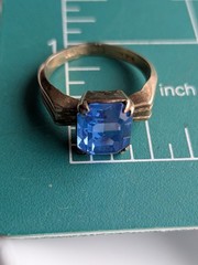 Vintage Art Deco UNCAS Faceted Blue Glass Rhinestone Gold Filled Ring sz 6.25