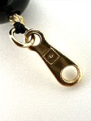 Vintage AVON Faux Pearl Pendant Necklace Black Beads Rhinestones Gold Tone 16″