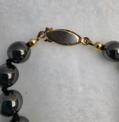 Vintage Genuine 24″ Hematite 8mm Round Bead Necklace Hand Knotted Secure Clasp