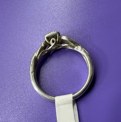 Woman’s Vintage Estate Sterling Silver Diamond Ring .925 Size 7