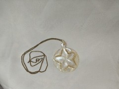 Vintage Stamped Gold Filled Hand Carved Mother Of Pearl Star Pendant Necklace