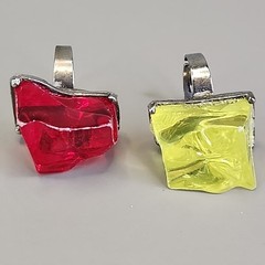 Acrylic Ring Lot of 2 Red yellow Faux Rock Silver Tone 1970s Chunky Adjustable 7