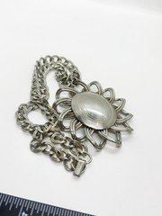 Vintage Retro Mod Flower Statement Necklace 1960’s Silver Toned