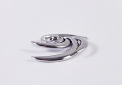 Vintage Tona Silver Tone Dual Texture Swirl Pin Brooch