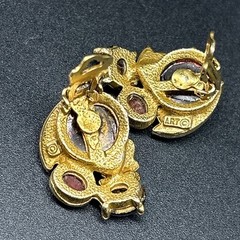 Vtg Arthur Pepper ART Signed Gold Tone Golden Cabochon Clip Earrings Seed Pearls