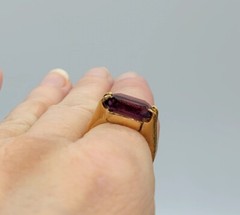 Vtg Sz 8 Ring Lg Purple Cubic Zirconia 18KGE Gold Electroplated Jewelry StyL2