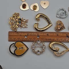 Vtg Heart Themed Brooch Pin Lot Rhinestone Enamel Mixed Styles Eras Materials