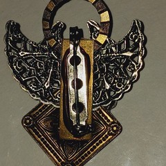 Steampunk Mixed-Metal Wings & Gears Brooch Pin – Cosplay Accessory