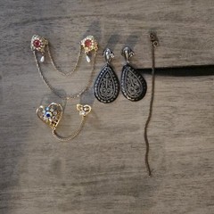 VINTAGE ASSORTED JEWELRY LOT / 19 Pieces