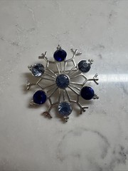 Vintage Style Blue Rhinestone Crystal Brooch Pin Snowflake Design 1 1/2 n D