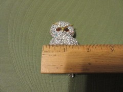 WOW Joan Rivers Crystal Snowy Owl Brooch Pin Gold tone AB Rhinestones Topaz Eyes