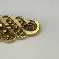 Vintage Brooch Clear Rhinestones Faux Pearls Gold Tone Swirls 2.5 Inches
