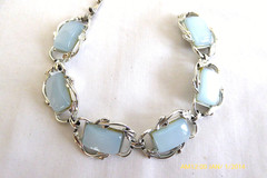 VINTAGE CORO POWDER BLUE MOONGLOW THERMOSET NECKLACE BRACELET EARRINGS SET