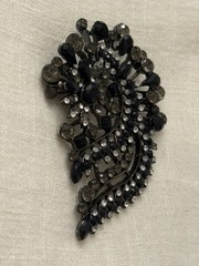 Huge Vintage Black Hematite Grey Rhinestone Paisley Spray Brooch Pin 3.25”