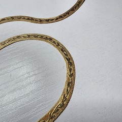 Vintage Lady Remington Signed “LR” Necklace Yellow Gold Plated Floral Design 18″