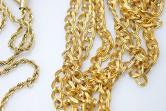 Necklace Lot Vtg Napier Monet Avon Gold tone ** All have a lot of wear XL5