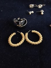 Vintage Jewelry EARRINGS – SILVER & GOLD TONE Necklaces And Bracelets