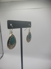 Vintage Gold Tone Green Inlay Teardrop Hook Pierced Womens Jewelry Costume