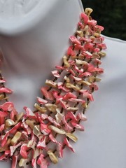 Vintage Hot Pinks Polished Shells Necklace Japan Hook Clasp Multi Strand Japan