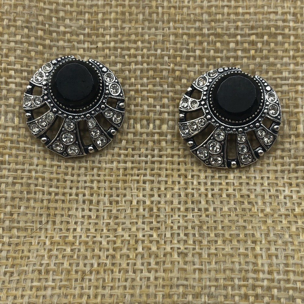 Vintage rhinestone black enamel stud earrings unsigned elegant