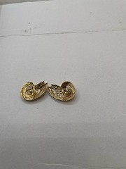 Vintage Gold Tone Swan Post Earrings Romantic Bird Costume Jewelry Pierced Earri