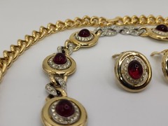 VINTAGE KENNETH LANE RARE 3 PIECE NECKLACE & EARRING SET GOLD RED CABOCHON