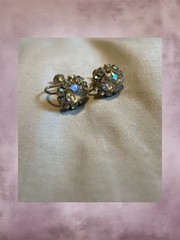 Vintage Aurora Borealis Sparkle Cluster Gold Tone Statement Screw Back Earrings