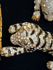 Vintage Articulated Bracelet & Broach Green Eyed Tiger 8″ w/ Rhinestones #JC9