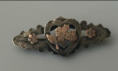 WWI silver and gold antique sweetheart brooch Mizpah Style 1909