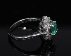 Fine Vintage 0.60ct Colombian Emerald 0.26ct Diamond Platinum Ring Size 4.75
