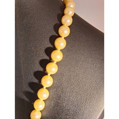 A Vintage Faux Pearl Necklace Grandmacore Elegant Champagne Regencycore Coquette