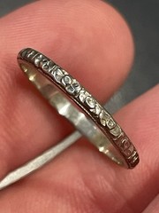 1920s Art Deco 18K Solid White Gold Fancy Engraved Wedding Band Fancy! 1.3GR!